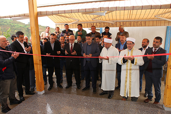 Çamlıca Mahallesi Camii’ni Yeniden İnşa Ederek Hizmete Açtık