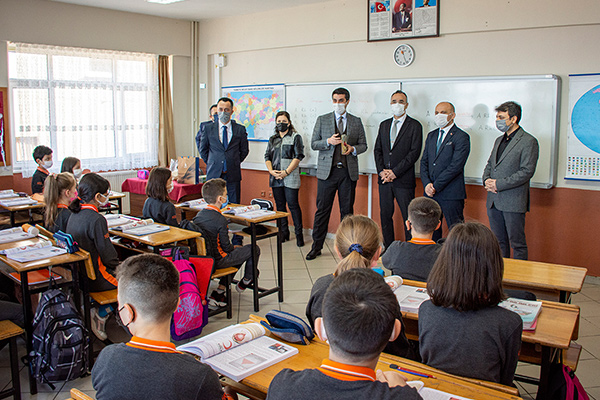 Çayeli Bakır'dan Bugünün Çocukları, Geleceğin Yetişkinlerine Destek