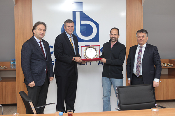 AKUT Ekibinden Çayeli Bakır’a Teşekkür Plaketi